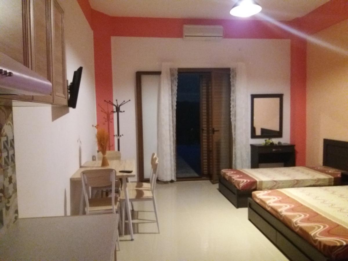 Calypso Apartments 바티 외부 사진