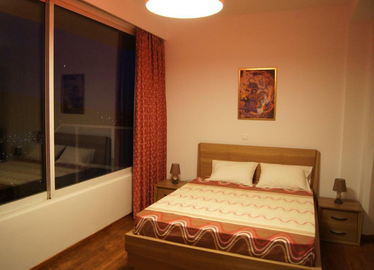 Calypso Apartments 바티 외부 사진