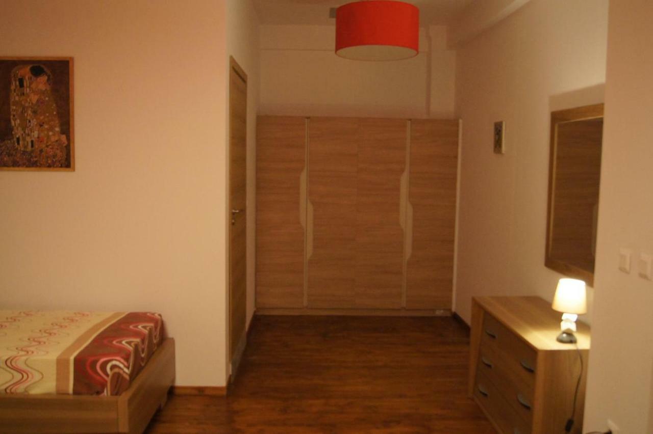 Calypso Apartments 바티 외부 사진